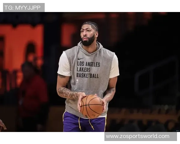 浓眉强调球队持续进步明天对雷霆需坚持正确进攻选择 浓眉强调球队持续进步明天对雷霆需坚持正确进攻选择